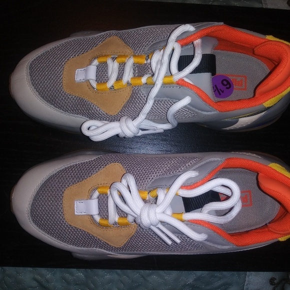 NWOB Puma Thunder Spectra 368504-02 McQueen Mens 6.5 Womens 7 Sneakers - Picture 4 of 8